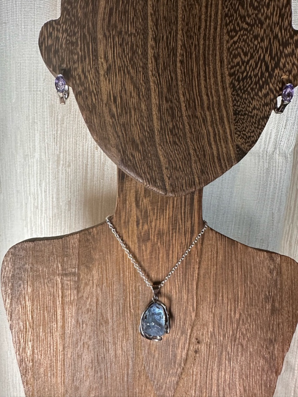 Blue Raw Stone Pendant Necklace - Silver Metal - Picture 11 of 16
